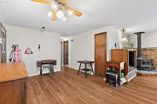 1959 Breakwood Cir SE, Albany, OR 97322 - Photo 5