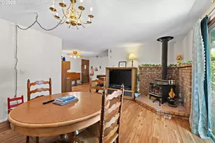 1959 Breakwood Cir SE, Albany, OR 97322 - Photo 9