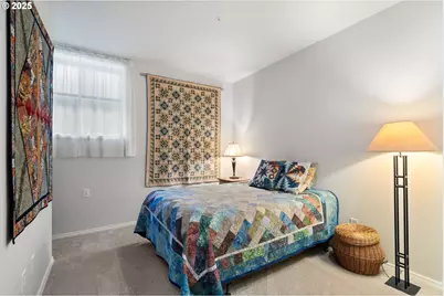 12449 SW 55th Pl, Portland, OR 97219 - Photo 31