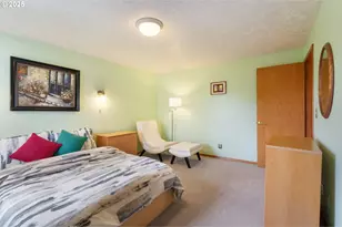 9358 SW Claridge Dr, Portland, OR 97223 - Photo 35