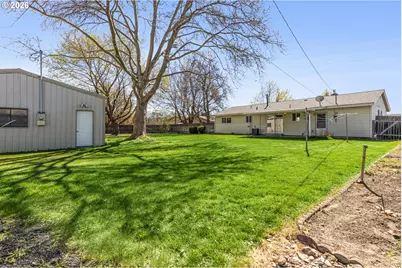 4203 SW Sheridan Ave, Pendleton, OR 97801 - Photo 5