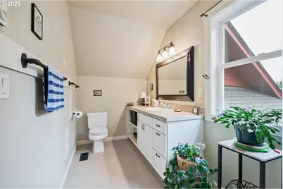 180 Trinity Dr, Castle Rock, WA 98611 - Photo 13