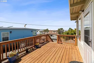 5218 NW Jetty Ave, Lincoln City, OR 97367 - Photo 23