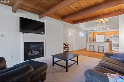 5218 NW Jetty Ave, Lincoln City, OR 97367 - Photo 15