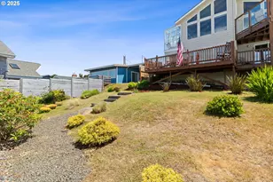 5218 NW Jetty Ave, Lincoln City, OR 97367 - Photo 35