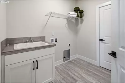 8263 N Hargrave St, Camas, WA 98607 - Photo 13