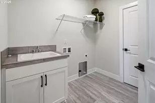 8263 N Hargrave St, Camas, WA 98607 - Photo 13