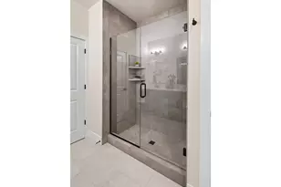 8263 N Hargrave St, Camas, WA 98607 - Photo 11