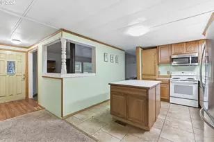 18595 S Redland Rd, Oregon City, OR 97045 - Photo 17