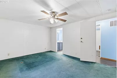 18595 S Redland Rd, Oregon City, OR 97045 - Photo 27