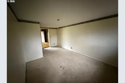 381 SE Gregory Dr, Winston, OR 97496 - Photo 13