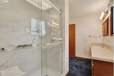 1800 Markham Rd, Hood River, OR 97031 - Photo 45