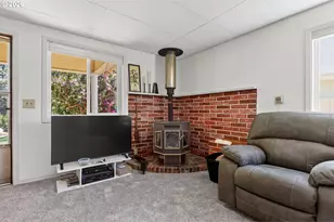 1800 Markham Rd, Hood River, OR 97031 - Photo 33