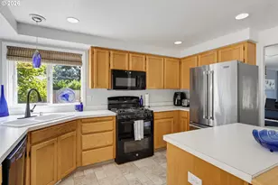 307 SE 99th Ct, Vancouver, WA 98664 - Photo 11