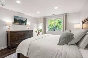 1410 NE Dekum St, Portland, OR 97211 - Photo 17