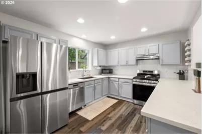 1410 NE Dekum St, Portland, OR 97211 - Photo 7
