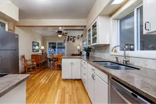 2945 NE 68th Ave, Portland, OR 97213 - Photo 11