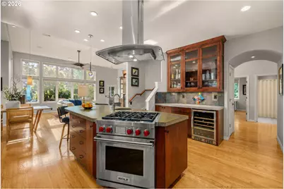 3853 NW Vardon Pl, Portland, OR 97229 - Photo 23