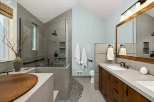 3853 NW Vardon Pl, Portland, OR 97229 - Photo 33
