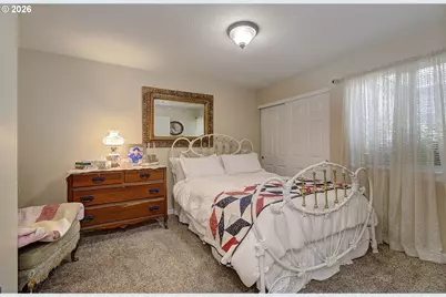 13117 NW 8th Ave #B, Vancouver, WA 98685 - Photo 13