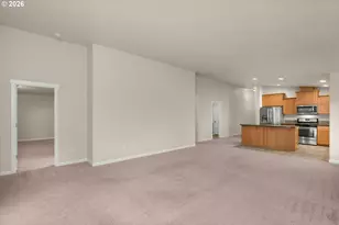 31250 NW Commercial St, North Plains, OR 97133 - Photo 9