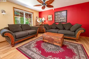 586 S 68th Pl, Springfield, OR 97478 - Photo 19