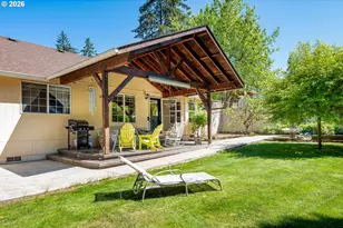 586 S 68th Pl, Springfield, OR 97478 - Photo 41