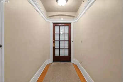 410 NW 18th Ave #103, Portland, OR 97209 - Photo 3