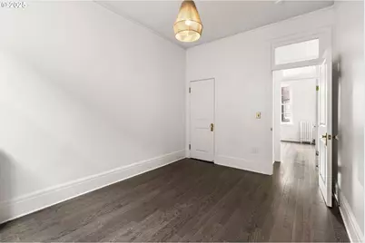 410 NW 18th Ave #103, Portland, OR 97209 - Photo 21