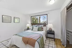 11015 SW 60th Ave, Portland, OR 97219 - Photo 13