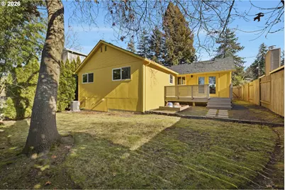 11015 SW 60th Ave, Portland, OR 97219 - Photo 23