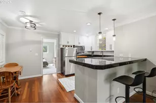 1515 SE 22nd Ave, Portland, OR 97214 - Photo 9