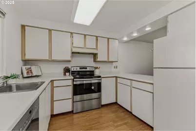 13216 NE Salmon Creek Ave #R-3, Vancouver, WA 98686 - Photo 7