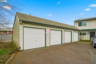 421 NE 105th St, Vancouver, WA 98685 - Photo 33