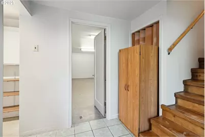 722 E 14th St, The Dalles, OR 97058 - Photo 25