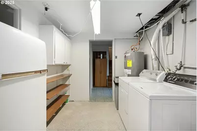 722 E 14th St, The Dalles, OR 97058 - Photo 27