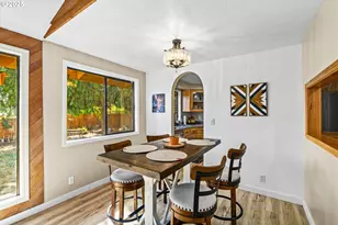 940 S T Ct, Cottage Grove, OR 97424 - Photo 9