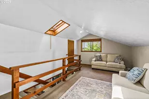 940 S T Ct, Cottage Grove, OR 97424 - Photo 17