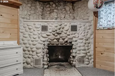 6025 SE 124th Ave, Portland, OR 97236 - Photo 17