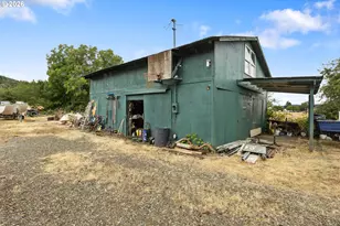 5993 Nonpareil Rd, Sutherlin, OR 97479 - Photo 35