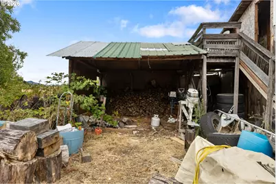 5993 Nonpareil Rd, Sutherlin, OR 97479 - Photo 37