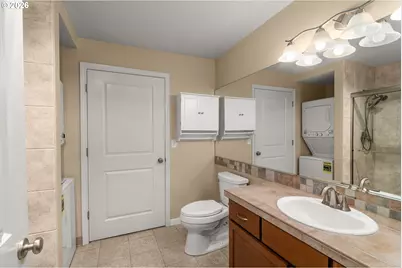 15058 NW Central Dr #1009, Portland, OR 97229 - Photo 19