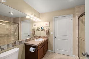 15058 NW Central Dr, Portland, OR 97229 - Photo 17