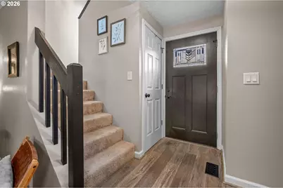 8653 SW Hamlet St, Tigard, OR 97224 - Photo 3