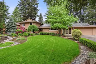 1714 NW 109th St, Vancouver, WA 98685 - Photo 3