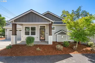 445 Hunsaker Ln, Eugene, OR 97404 - Photo 3