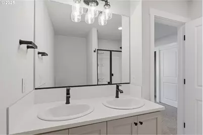 17025 SW Friendly Ln, Beaverton, OR 97007 - Photo 21