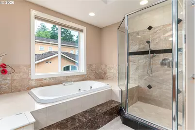 16215 SE Rivershore Dr, Vancouver, WA 98683 - Photo 29