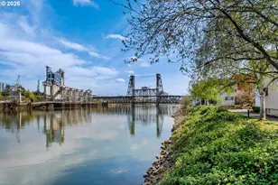 920 NW Naito Pkwy, Portland, OR 97209 - Photo 27