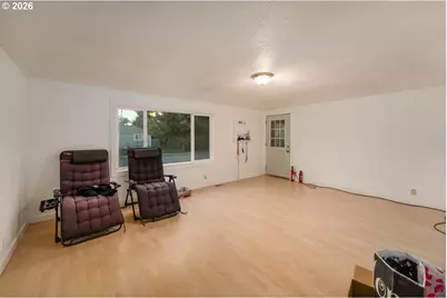 2324 Dubens Ln, Springfield, OR 97477 - Photo 7